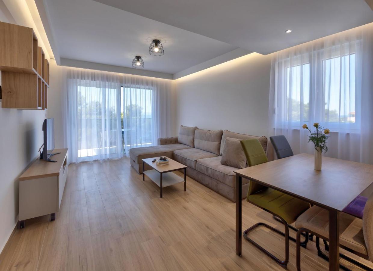 Apartments Amare Promajna Exterior photo