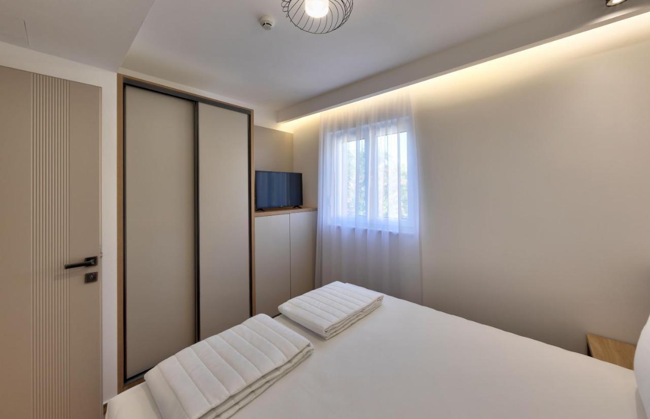 Apartments Amare Promajna Exterior photo