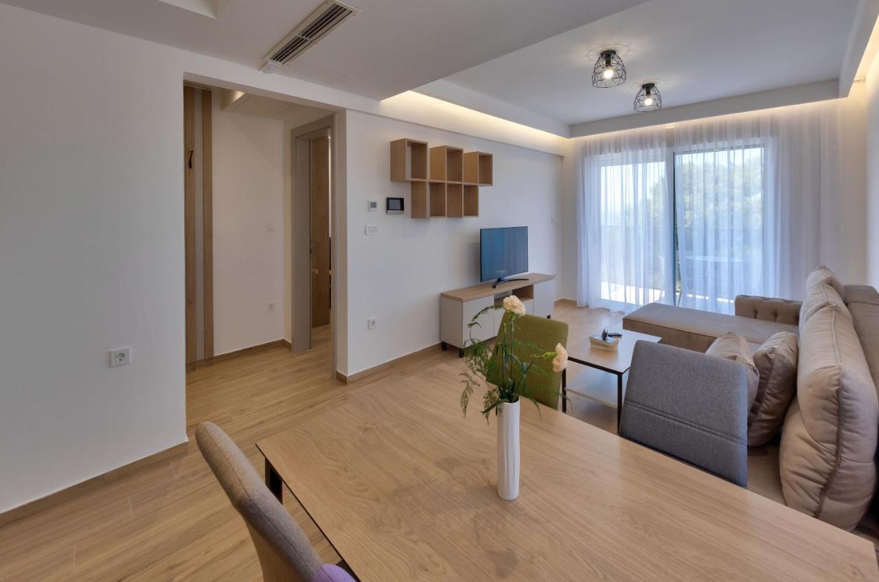 Apartments Amare Promajna Exterior photo